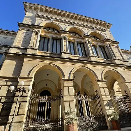 Giulia's House Nel Cuore Di Ortigia Apartment *